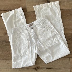 Women’s hundred linen/cotton wide leg pants. Banana republic size 2 martini fit.
